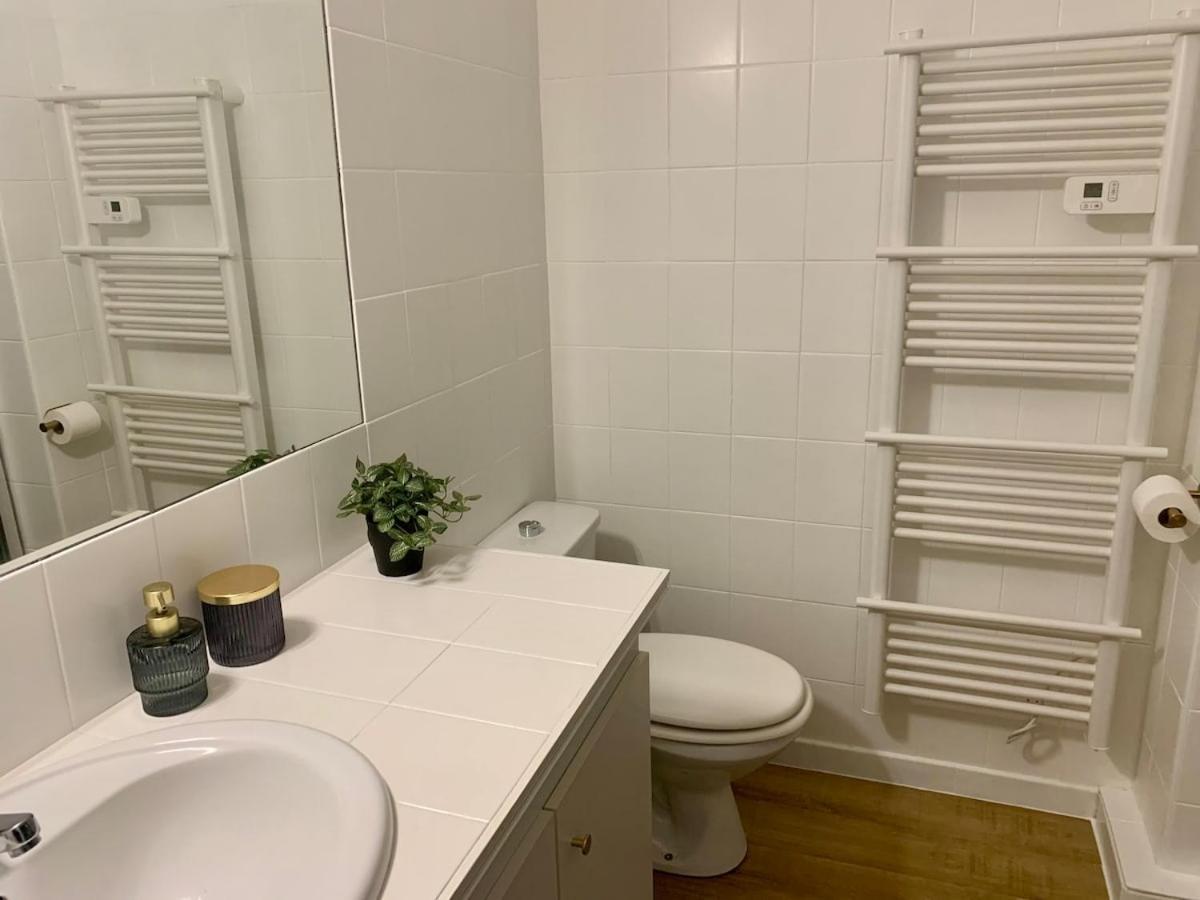 Pyrene Holidays - Heracles - Residence Paisible A 6Mn A Pied Des Thermes Bagnères-de-Bigorre الغرفة الصورة