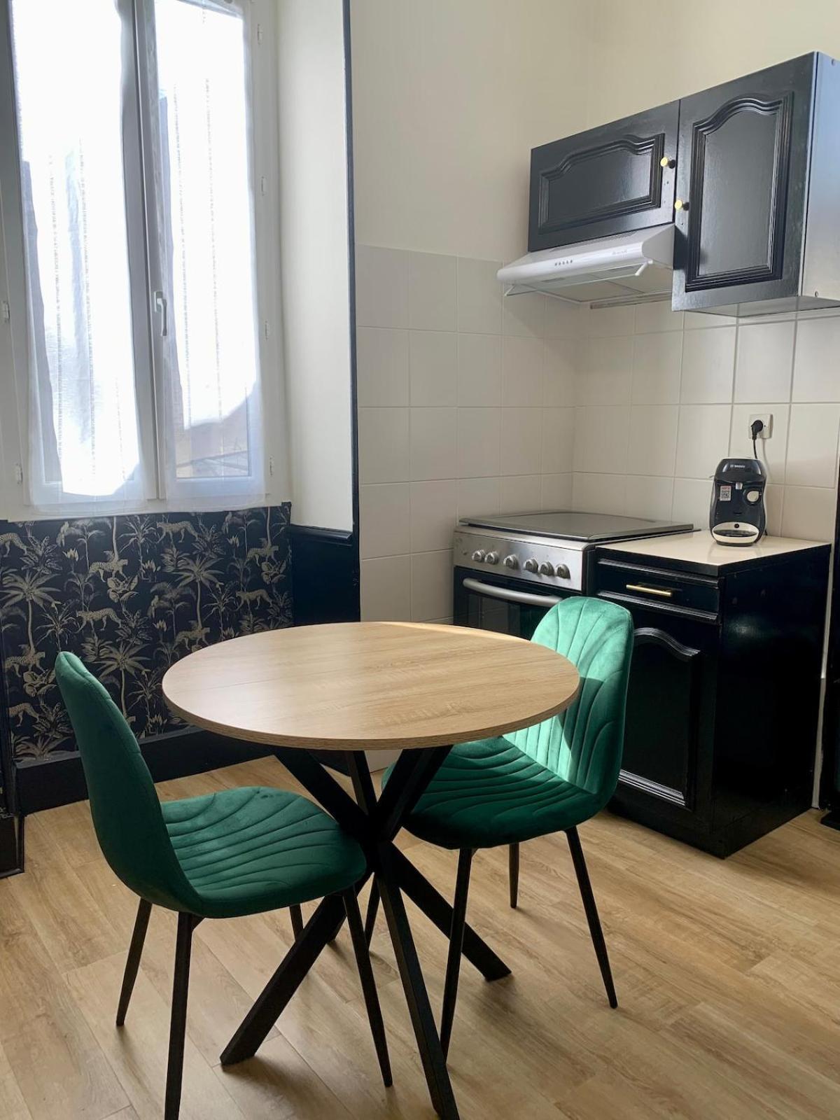 Pyrene Holidays - Heracles - Residence Paisible A 6Mn A Pied Des Thermes Bagnères-de-Bigorre المظهر الخارجي الصورة